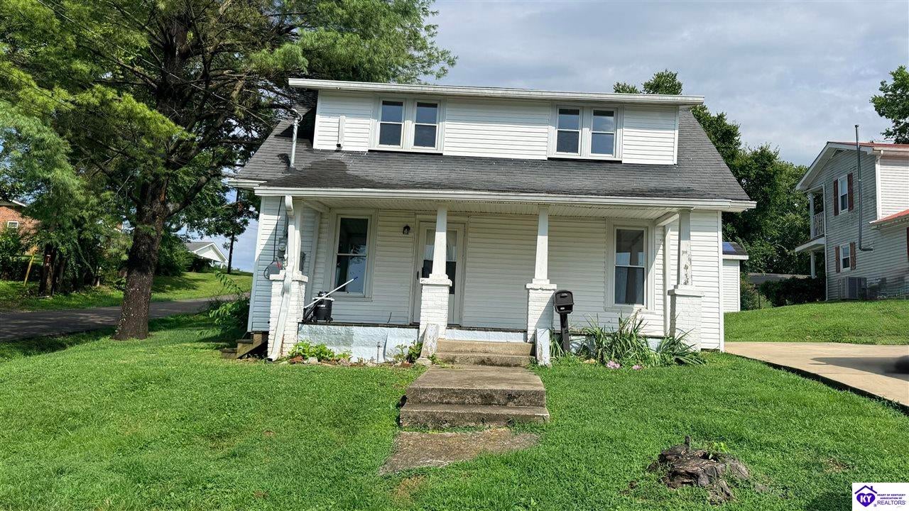 Photo 1 of 26 — 420 Cook Street, Greensburg, KY 42743