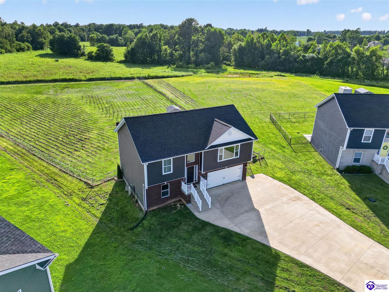 580 House Lane