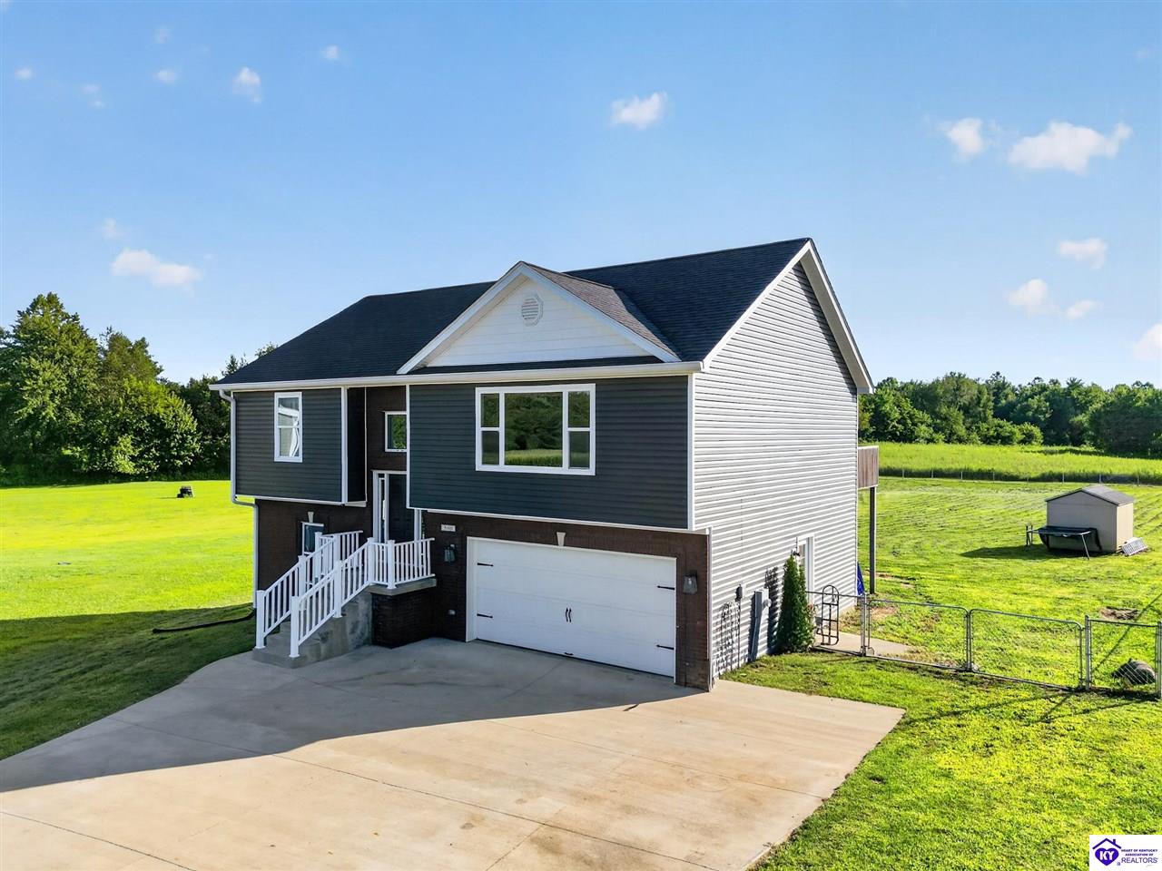 580 House Lane