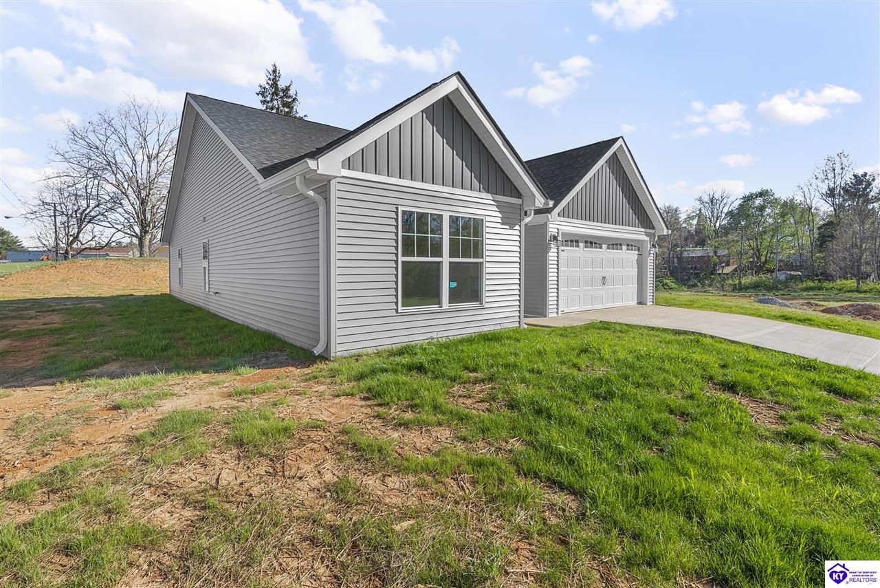 8 Wilma Avenue