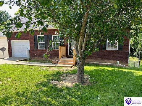 233 Southern Lake Drive, Elizabethtown, KY 42701 - #: HK25002199