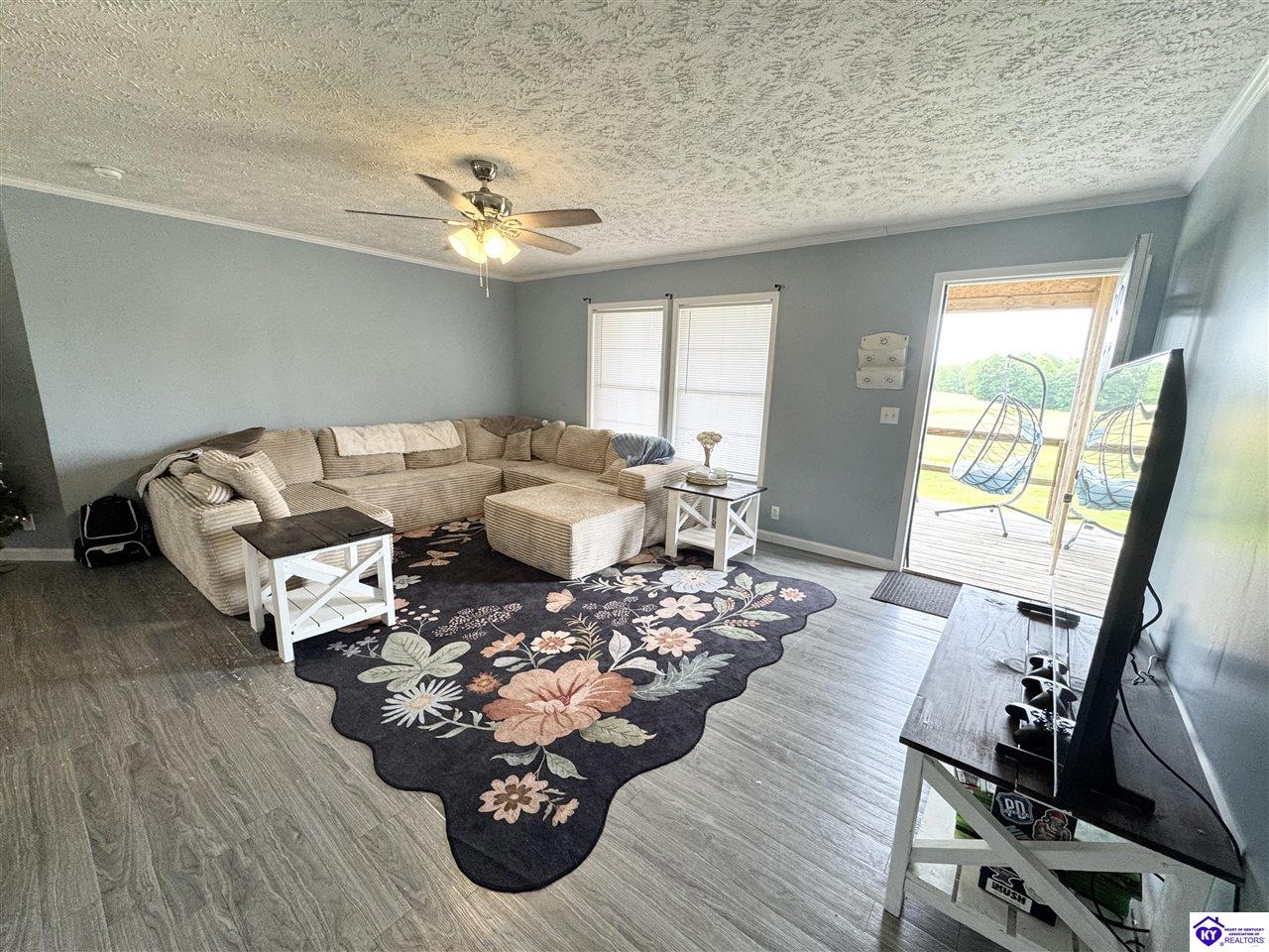 228 Cooper Road - Photo 2