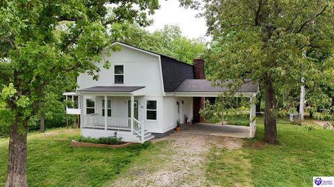 195 Circle K Road, Brandenburg, KY 40108 - #: HK2601825