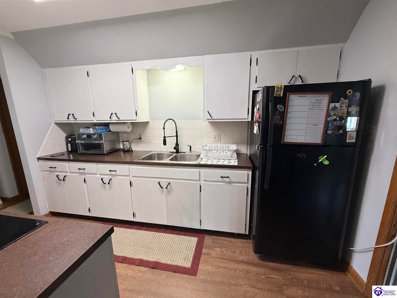 53 Pine Street - Photo 2
