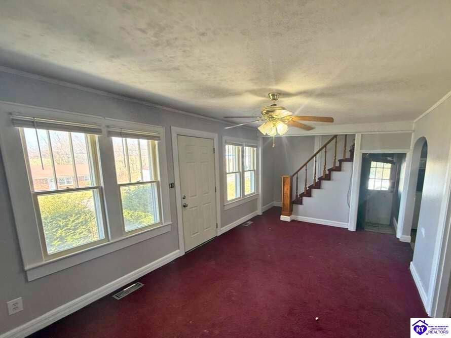 2512 Roseville Road - Photo 3
