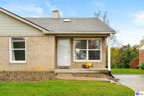 Photo of 1019 Colonial Drive, Elizabethtown, KY 42701 (MLS # HK25005073)