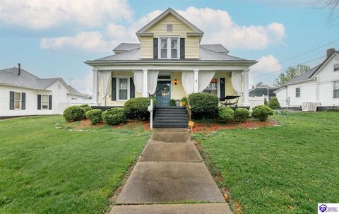 312 N Main Street, Elizabethtown, KY 42701 - MLS#: HK25001437