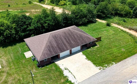 Photo of 133 Wood Lane, Hodgenville, KY 42748 (MLS # HK2602894)