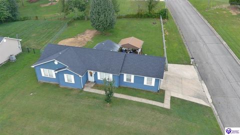 402 Claudie Avenue, Elizabethtown, KY 42701 - #: HK25003249