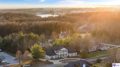 803 Foxfire Road, Elizabethtown, KY 42701 - #: HK25005207