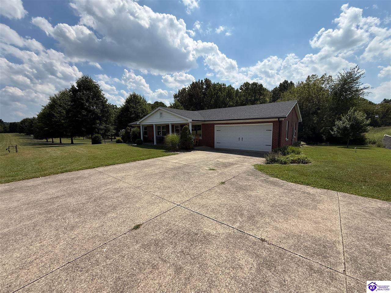 200 E Nalls Road