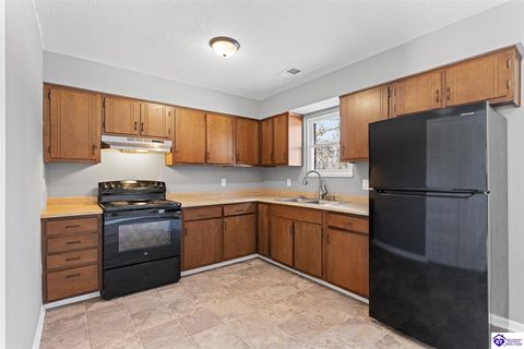1045 Greenway Drive, Elizabethtown, KY 42701 - MLS#: HK25000155