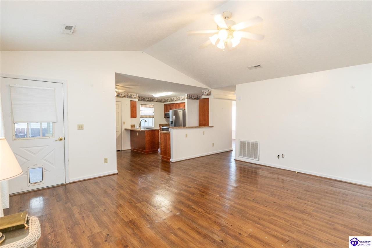 1312 Rocky Loop