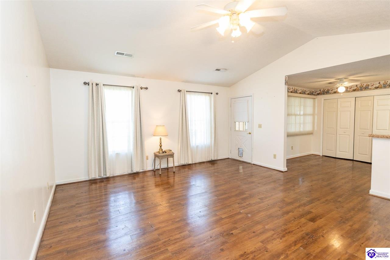 1312 Rocky Loop
