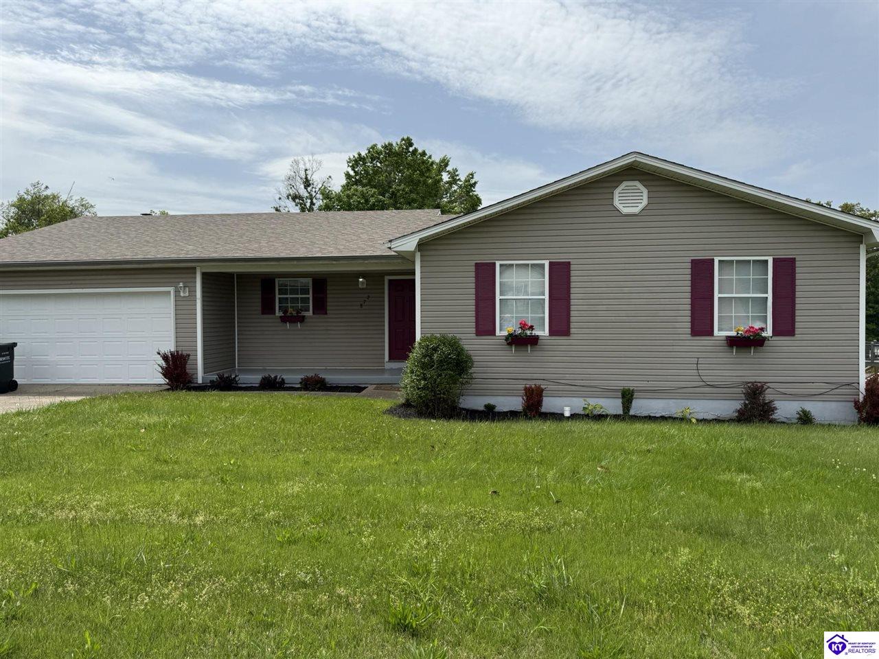 Property: 872 Shelby Avenue,Radcliff, KY