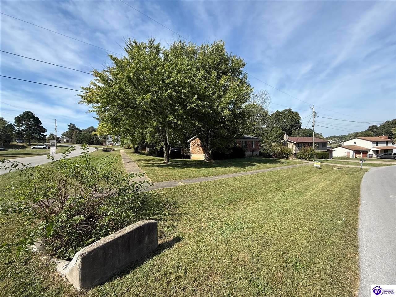 1011 Scenic Drive