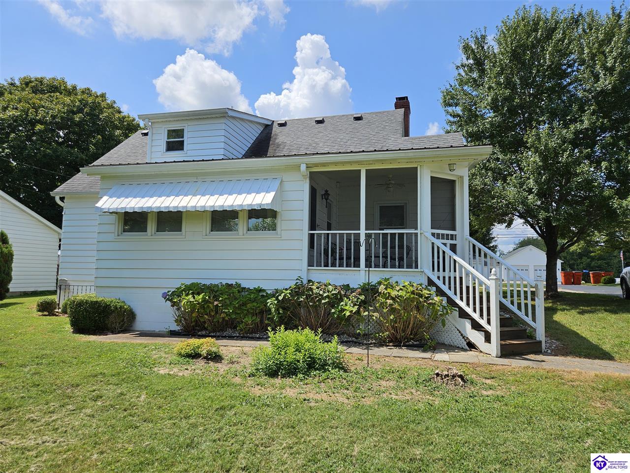 754 E Main Street