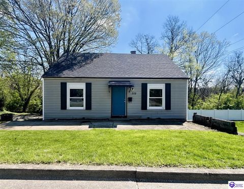 319 N 1st Street, Bardstown, KY 40004 - MLS#: HK25001495
