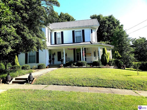 Photo of 205 W Chestnut Street, Leitchfield, KY 42754 (MLS # HK2602439)