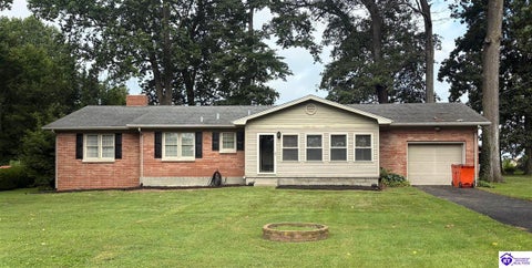5828 Leitchfield Loop Road Cecilia KY 42724