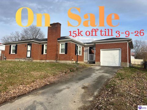635 Margot Avenue, Elizabethtown, KY 42701 - #: HK2600385