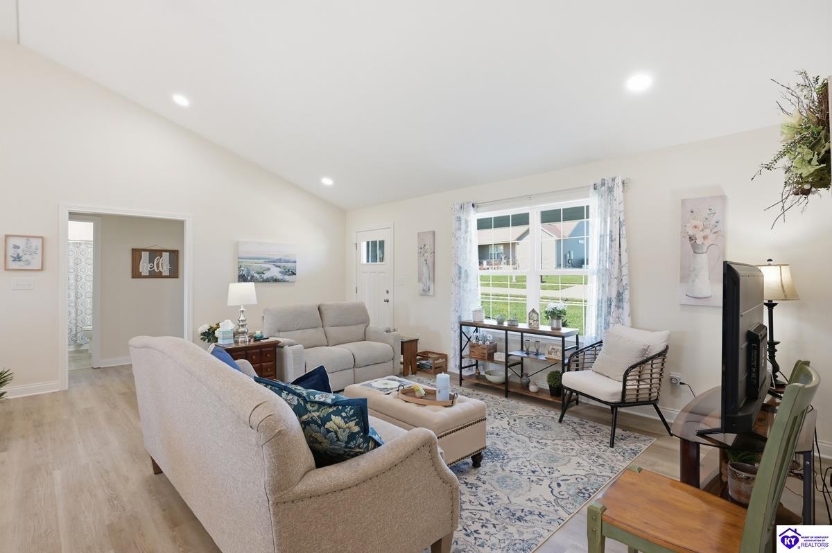 421 Turnberry Court