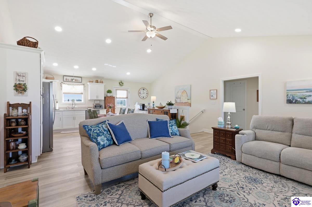 421 Turnberry Court