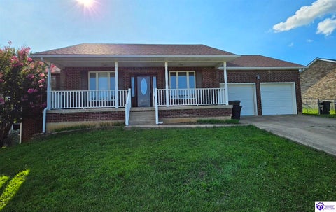 247 Meadowlake Drive, Radcliff, KY 40160 - #: HK2603435