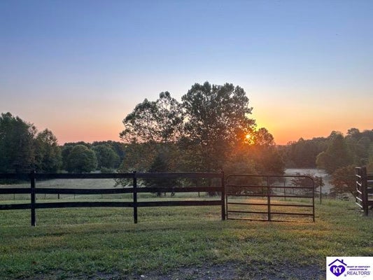 7030 SHEPHERDSVILLE RD, ELIZABETHTOWN, KY 42701 - Image e0b87dff8b8765d76e1f1f3c479b4b14/220119844