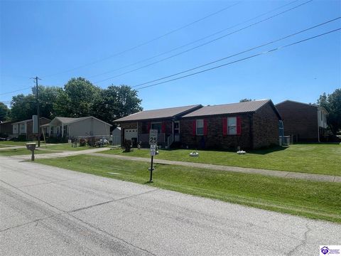 100 Monroe Street, Radcliff, KY 40160 - #: HK25001865