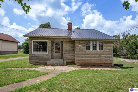 619 S Wilson Rd, Radcliff, KY 40160 - #: HK25003173