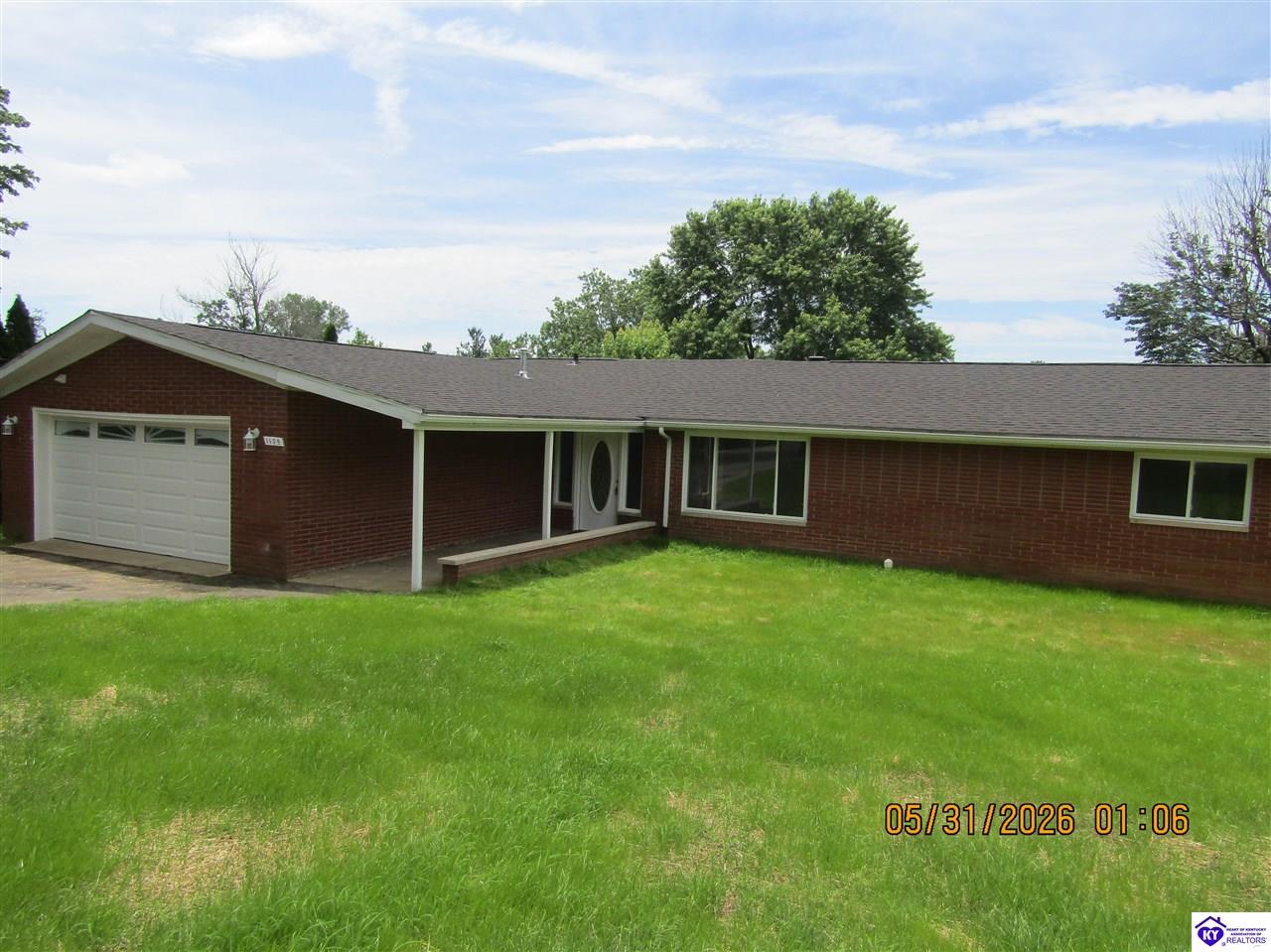 1105 Sherwood Drive