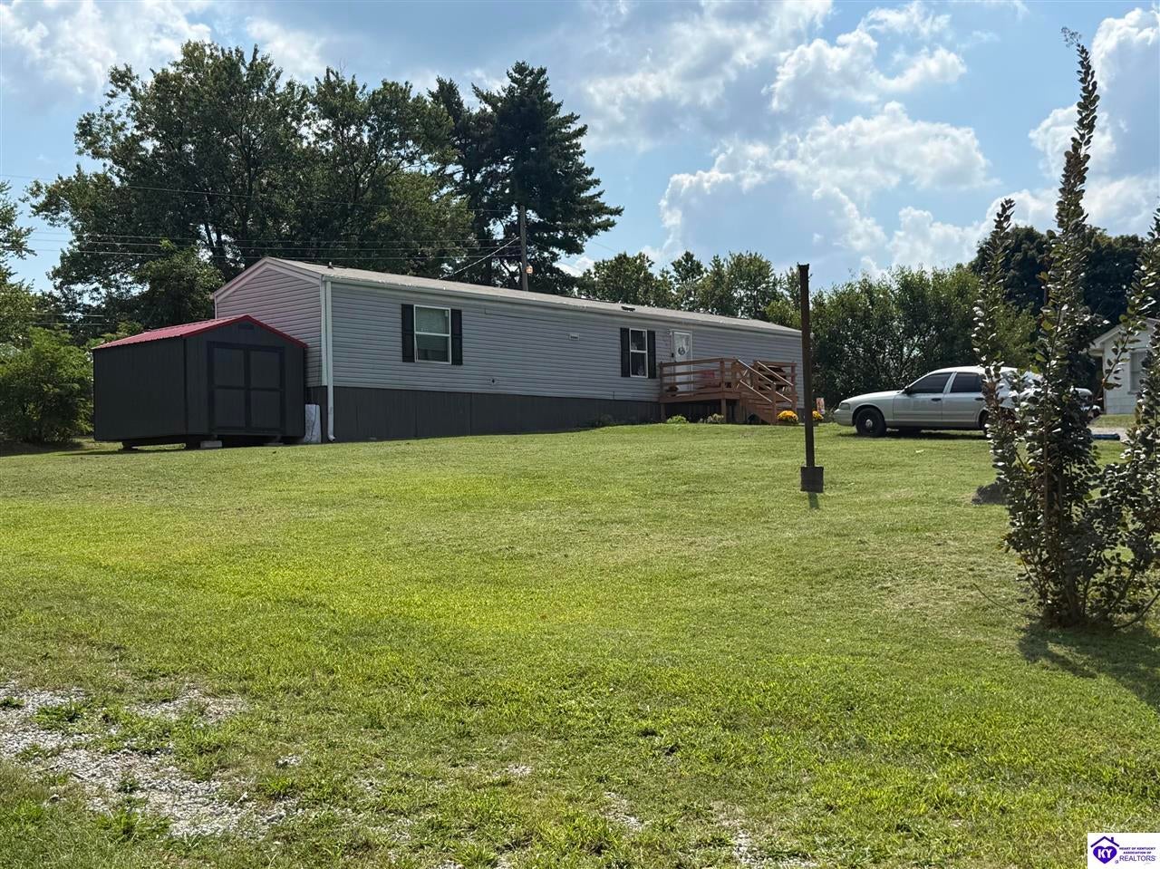 115 McNary Street - Photo 2