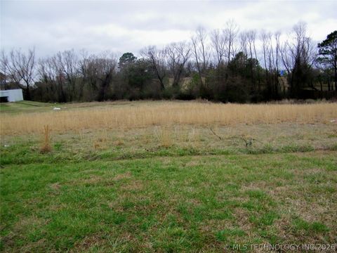 5 E Washington Idabel OK 74745