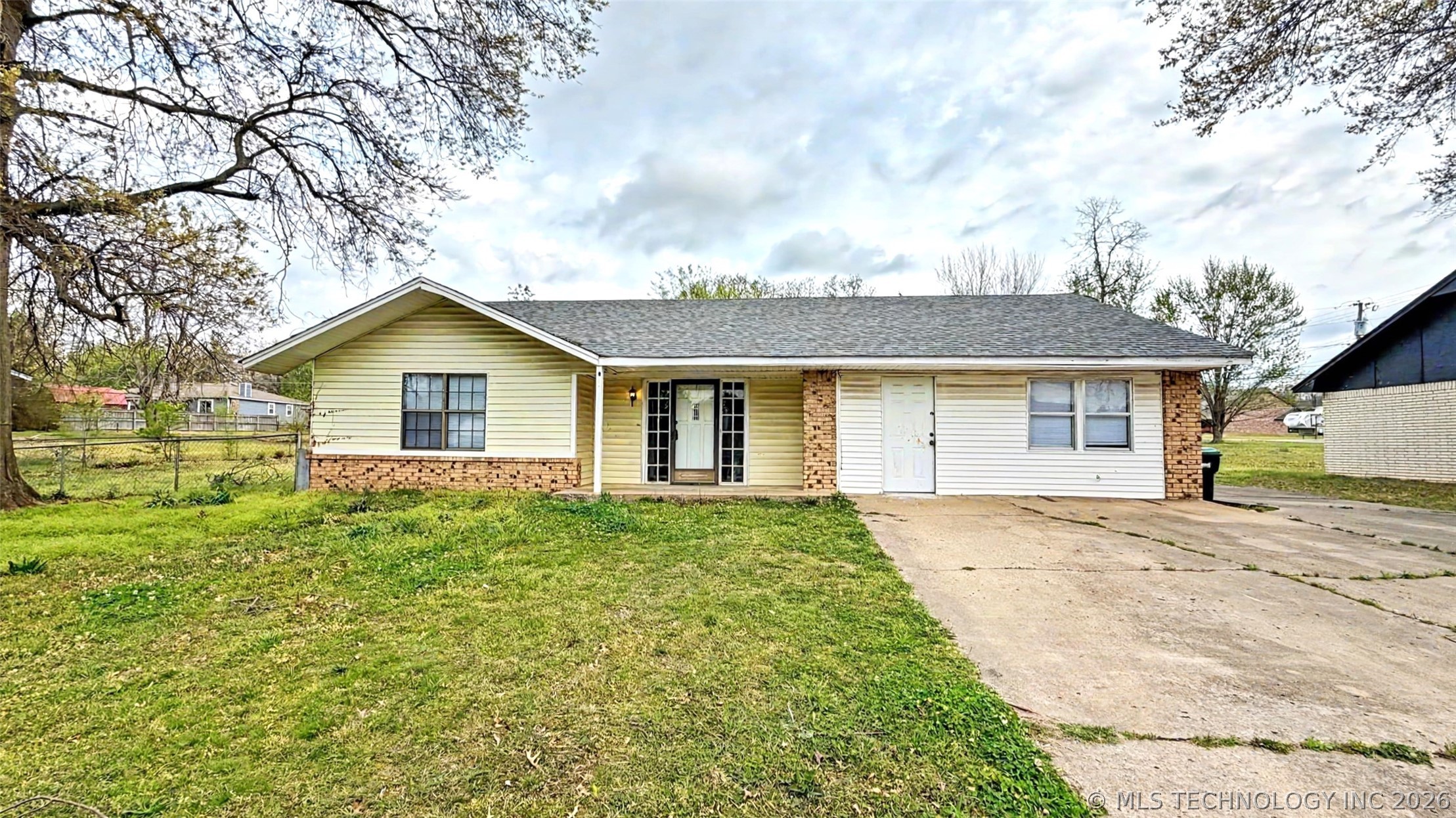 Photo 1 of 36 — 403 Kim Street, Tahlequah, OK 74464