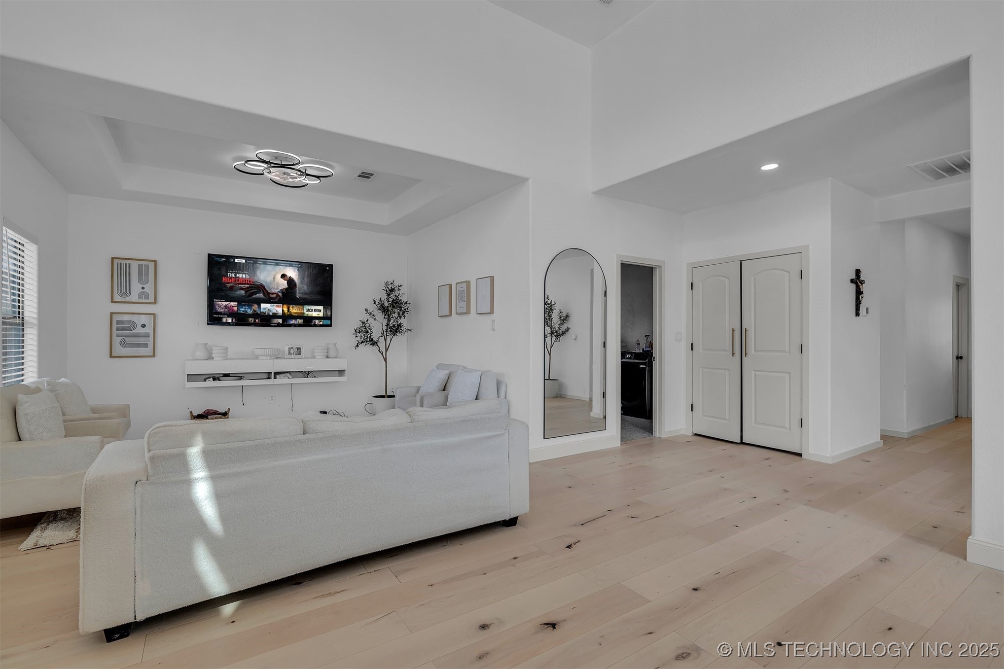 226 Sunshine Lane
