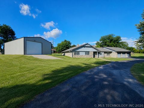 Photo of 533 W Woodland Drive, Cleveland, OK 74020 (MLS # 2625379)