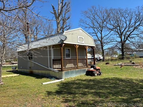 Photo of 119 Mobile Vista CIR, Jay, OK 74342 (MLS # 2616710)