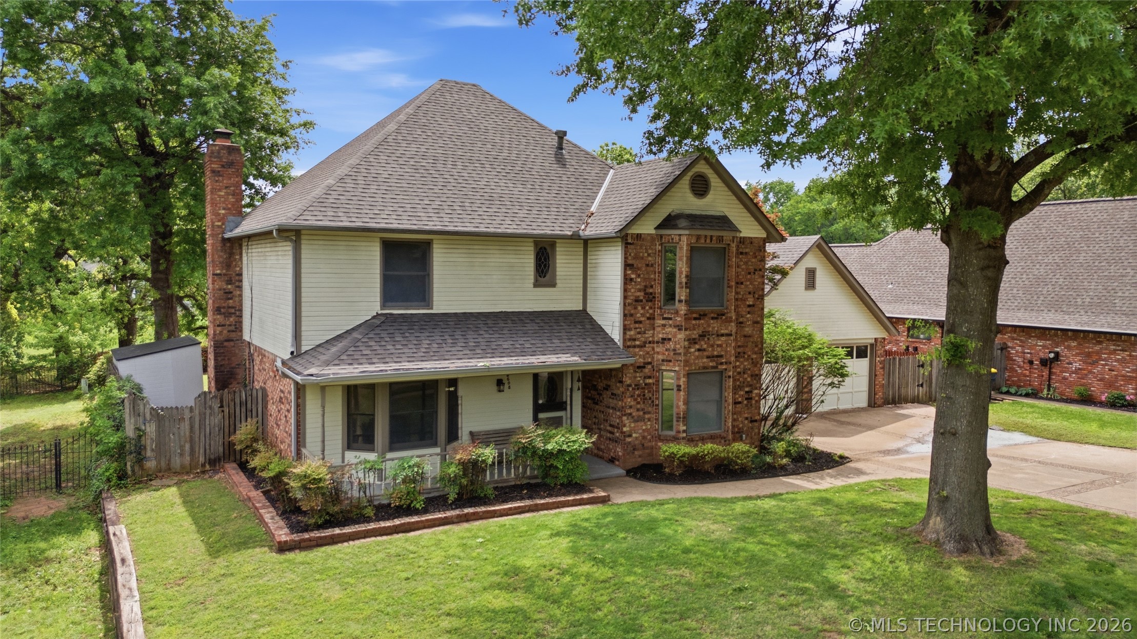 Photo 1 of 45 — 8608 E 106th Street, Tulsa, OK 74133