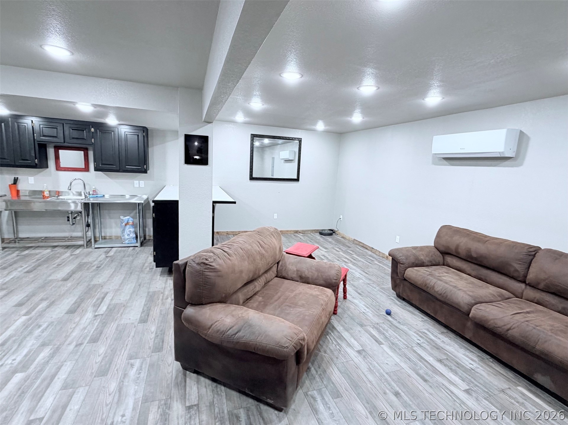10569 Vickie Drive