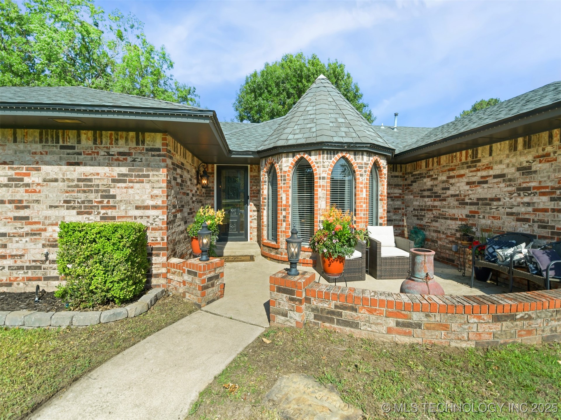 402 Beaumont Drive