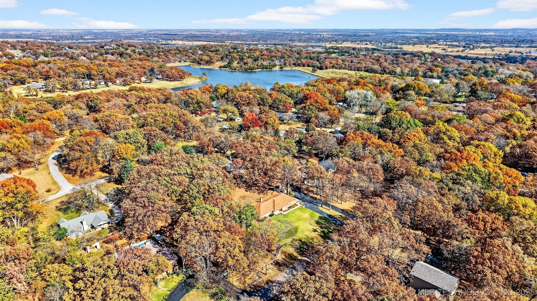 471 Rolling Wood Hills