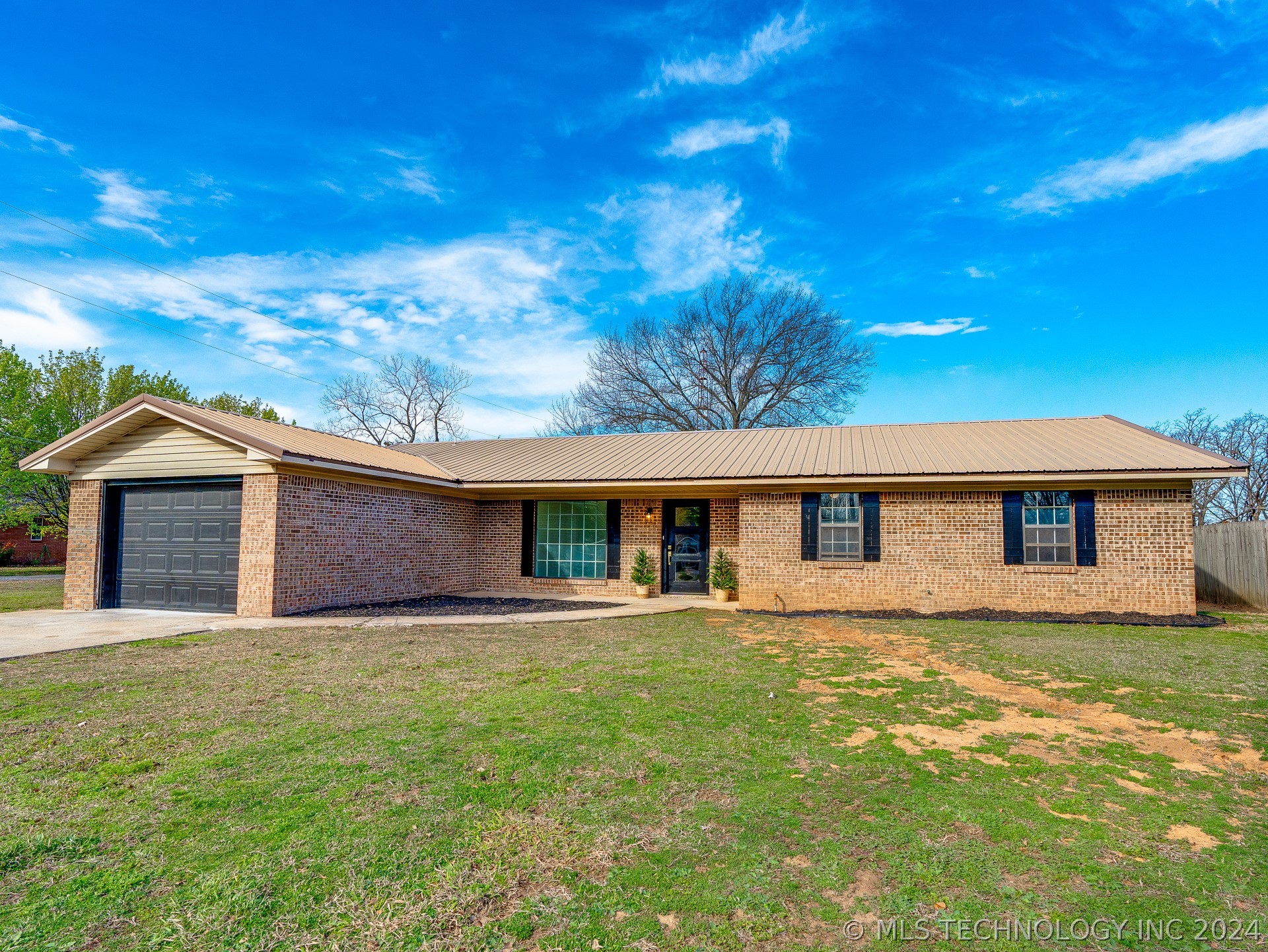 View Ada, OK 74820 house