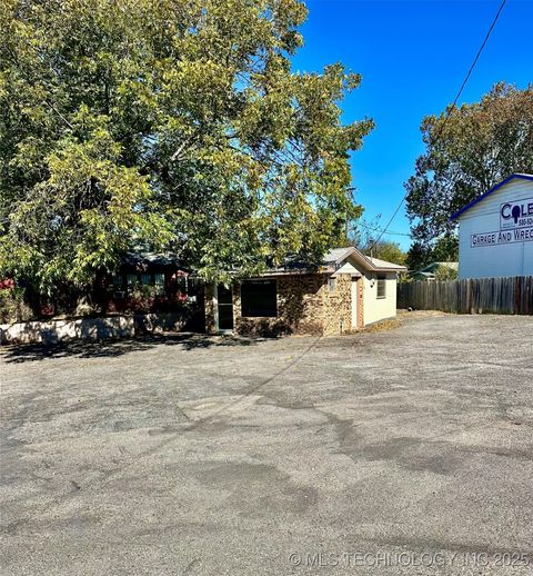 1002 N 1st Durant OK 74701