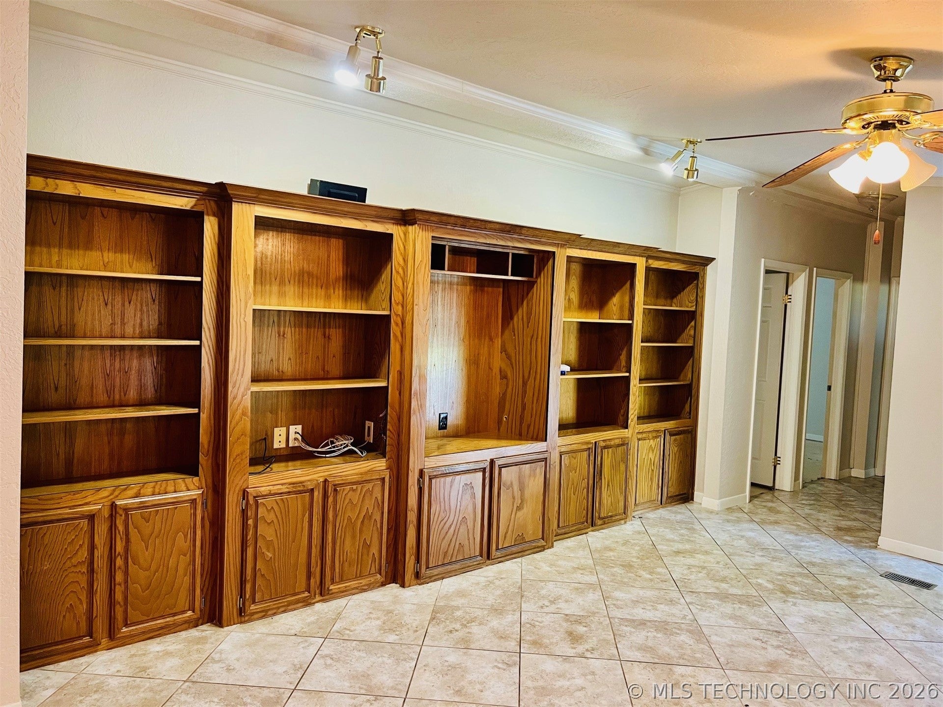 4826 Willis Drive
