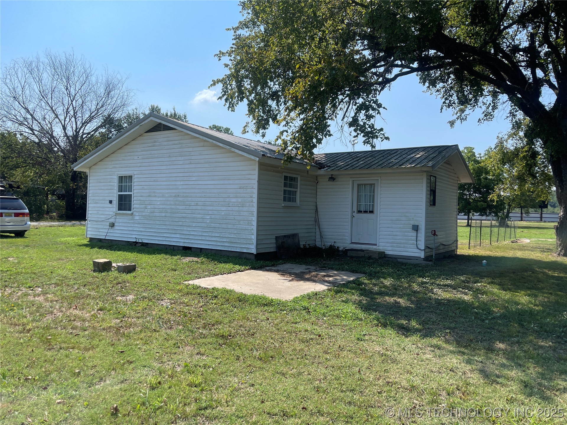 301 K Avenue
