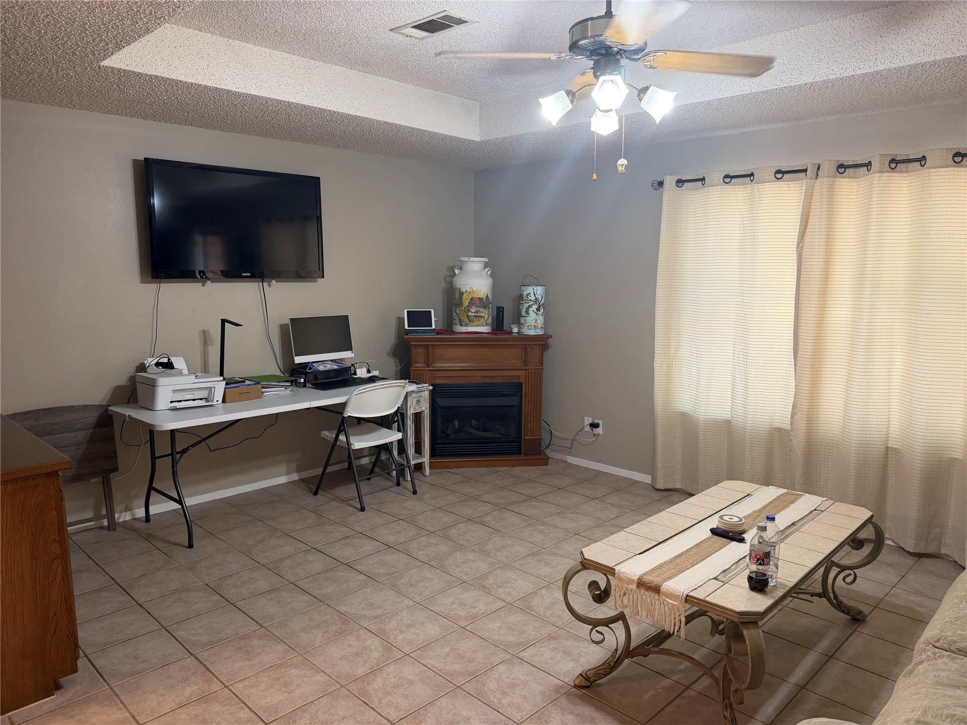 513 Meadowlark Lane