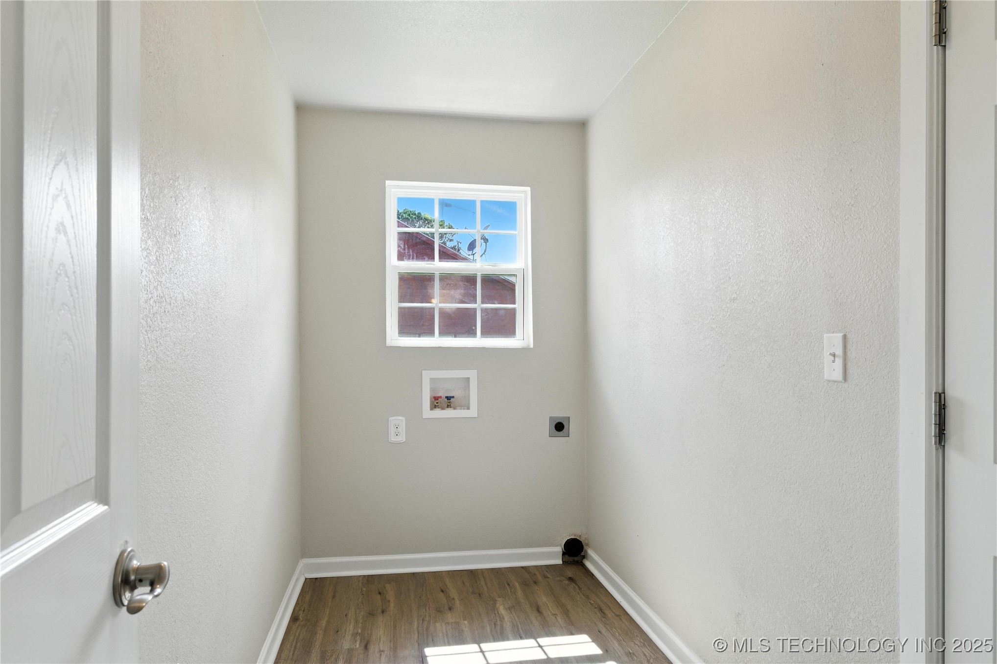 104 E Petty Drive