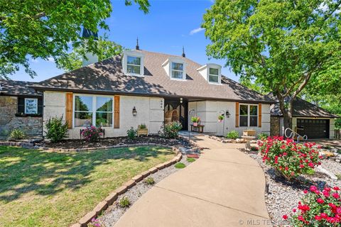Photo of 600 Cherry Lane, Bartlesville, OK 74003 (MLS # 2616751)