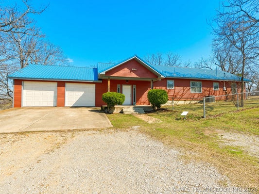 2393 MASTERS RD, SULPHUR, OK 73086 - Image 06bcc6fe03fb409311e06d2c56faed4f/1435119714